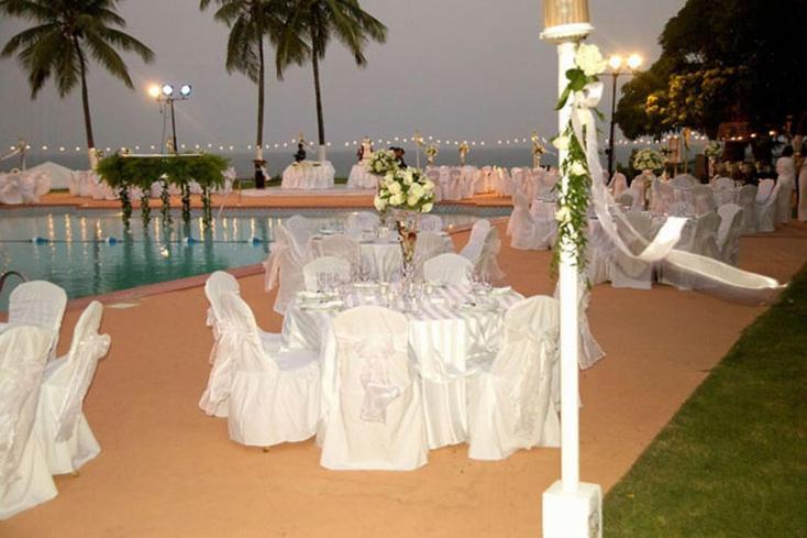 Holiday Inn Ponce & El Tropical Casino By Ihg Restaurant photo