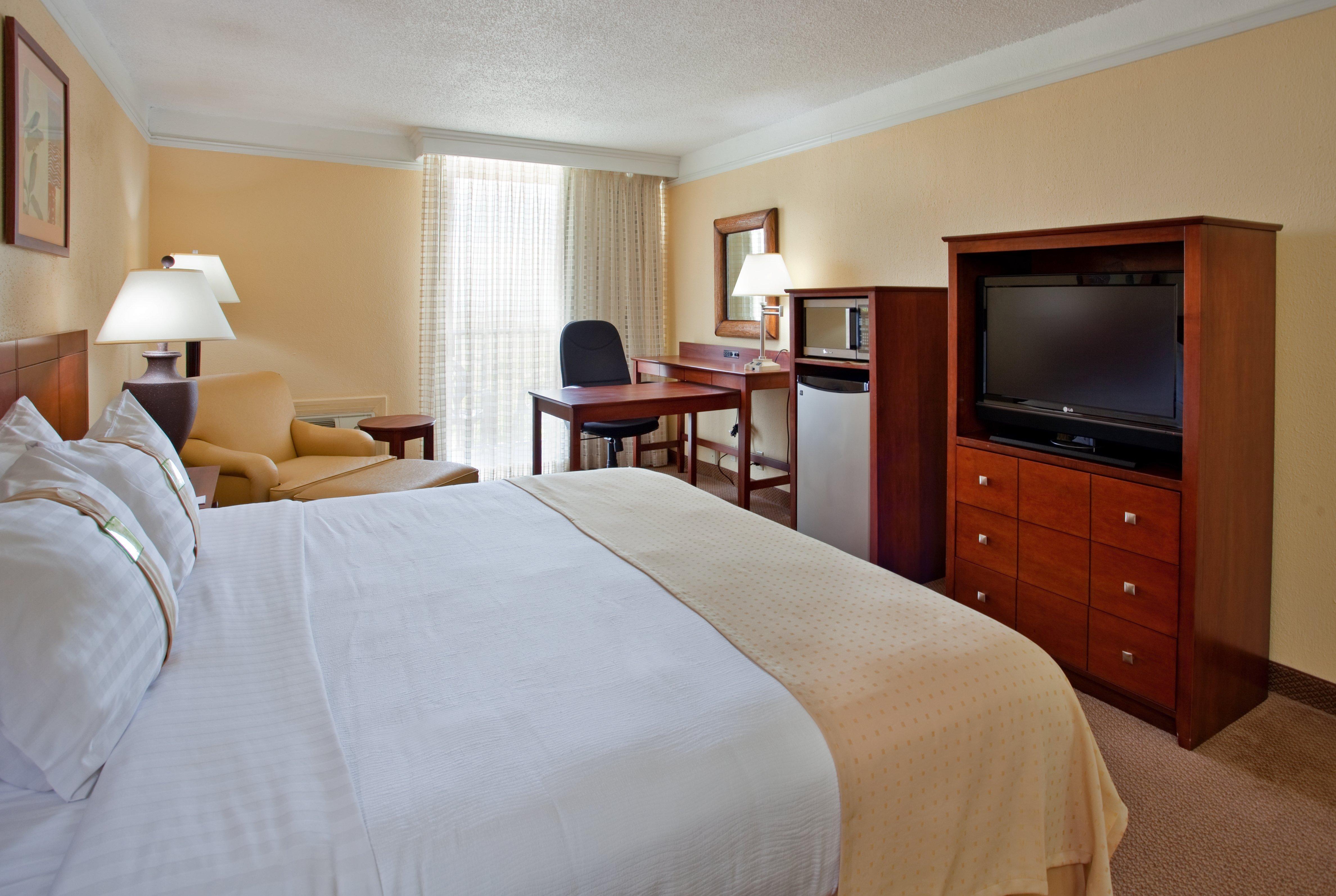 Holiday Inn Ponce & El Tropical Casino By Ihg Exterior photo