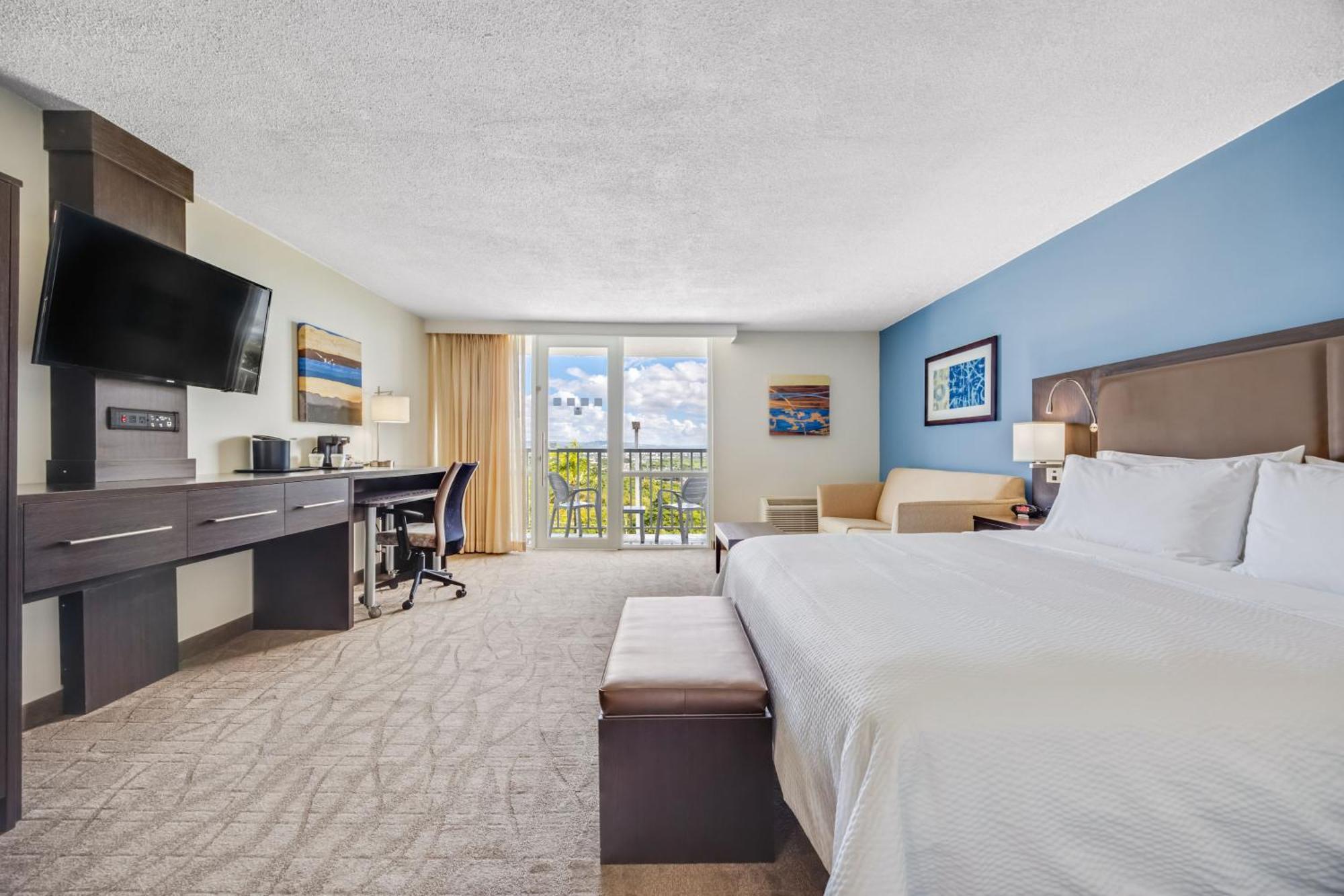 Holiday Inn Ponce & El Tropical Casino By Ihg Exterior photo