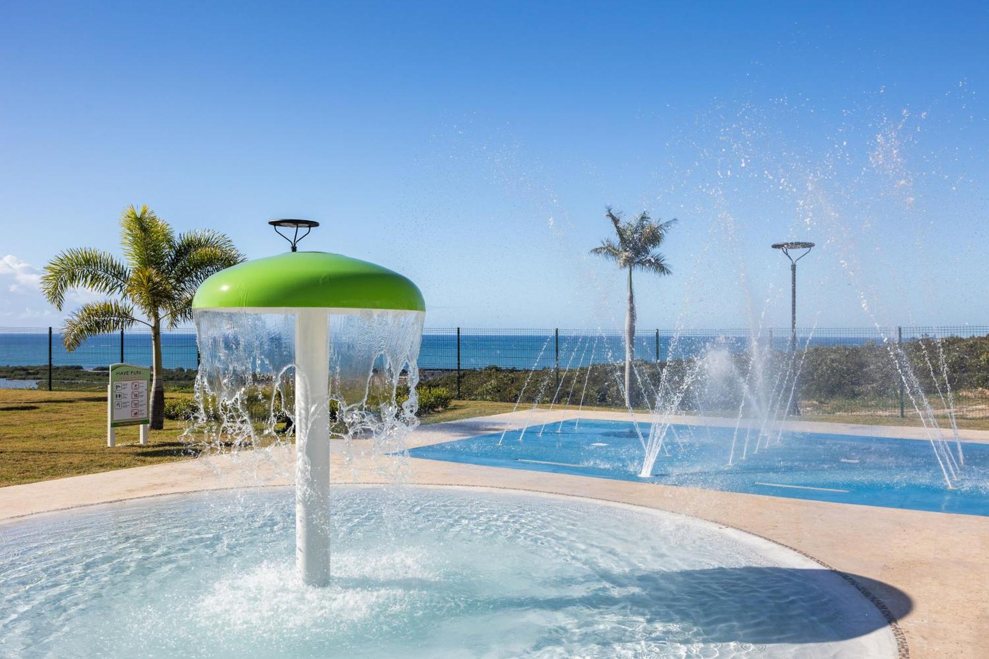 Holiday Inn Ponce & El Tropical Casino By Ihg Exterior photo