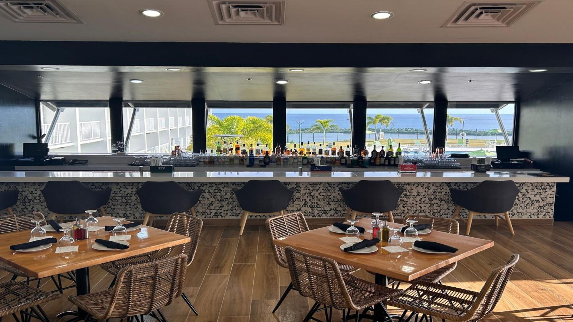 Holiday Inn Ponce & El Tropical Casino By Ihg Exterior photo