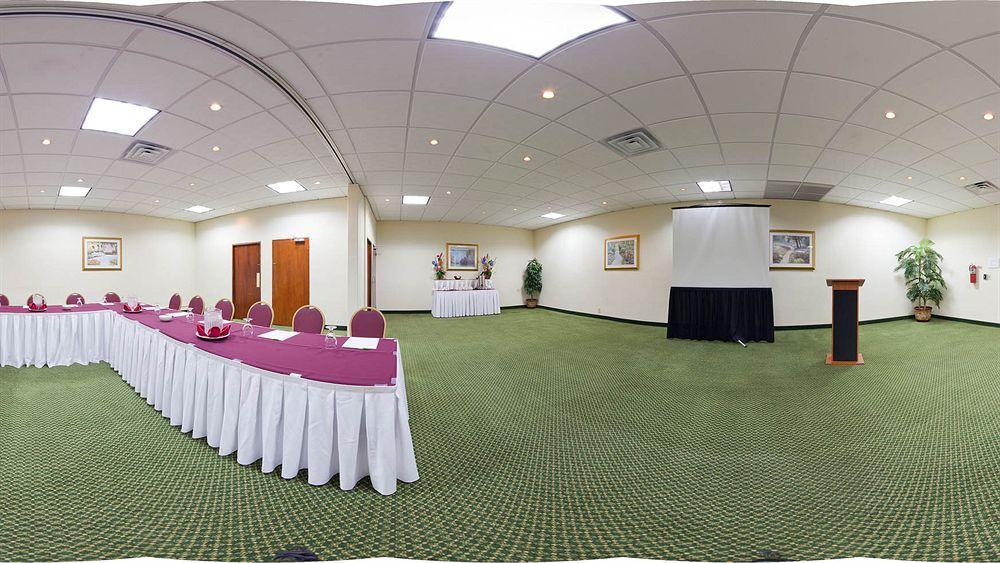 Holiday Inn Ponce & El Tropical Casino By Ihg Exterior photo